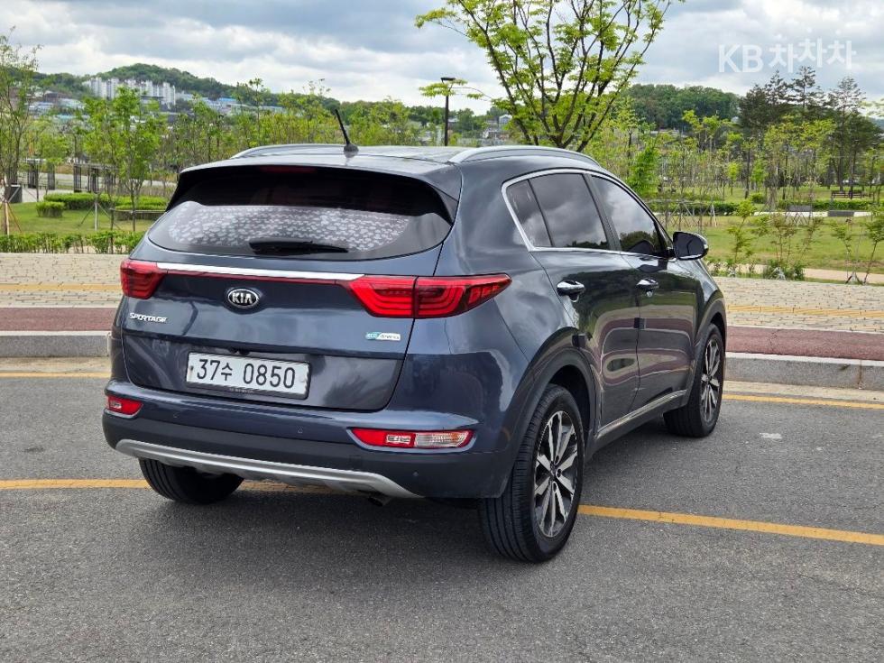 2016 - kia sportage