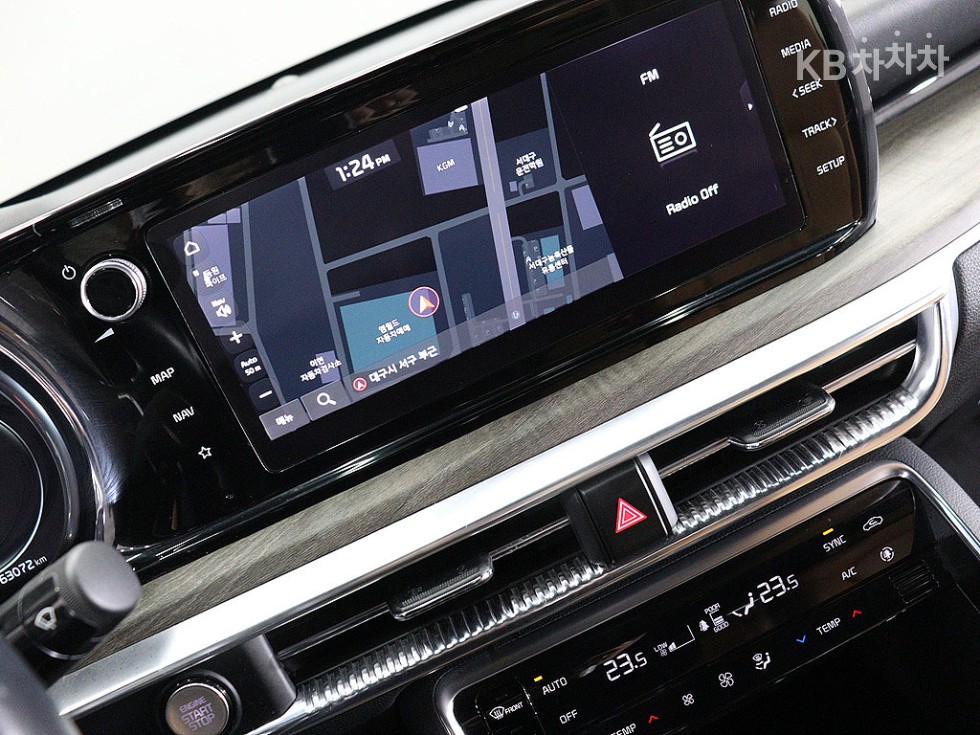 2021 - kia k5