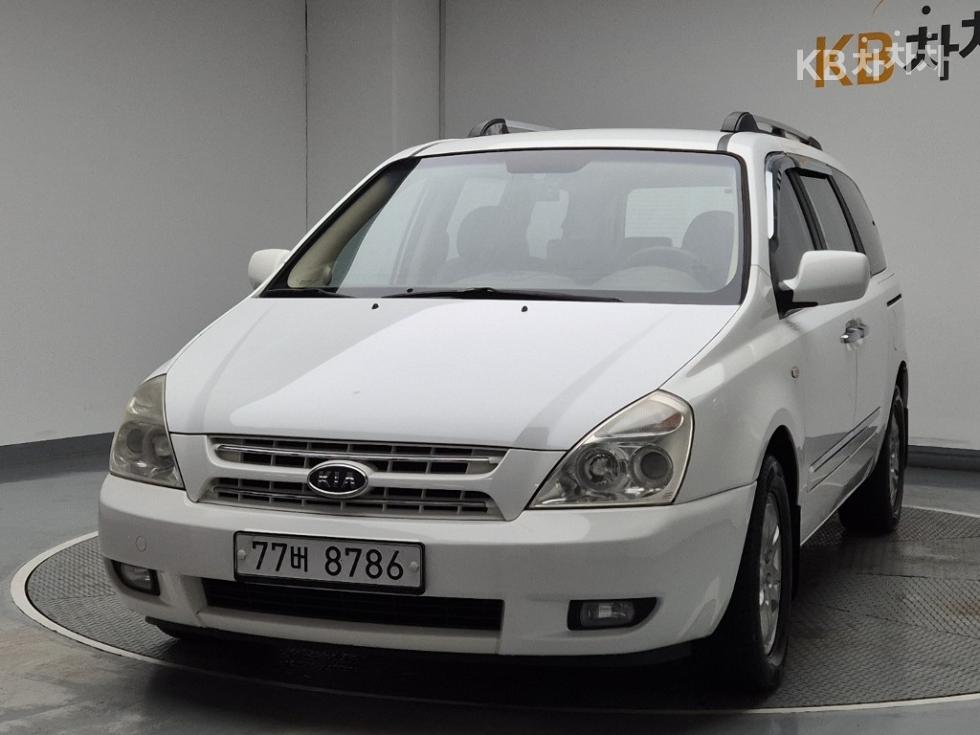 2008 kia grand carnival