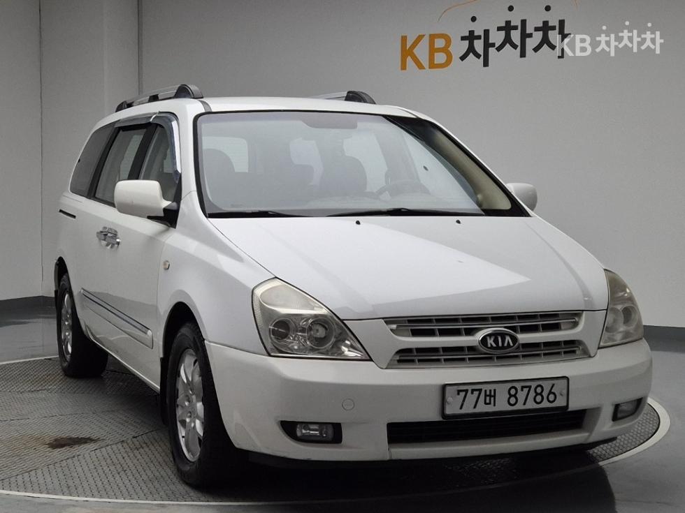 2008 - kia grand carnival