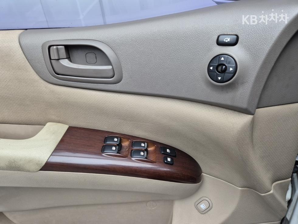 2008 - kia grand carnival