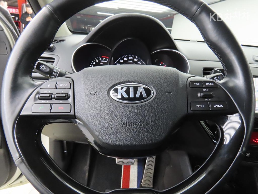 2016 - kia morning