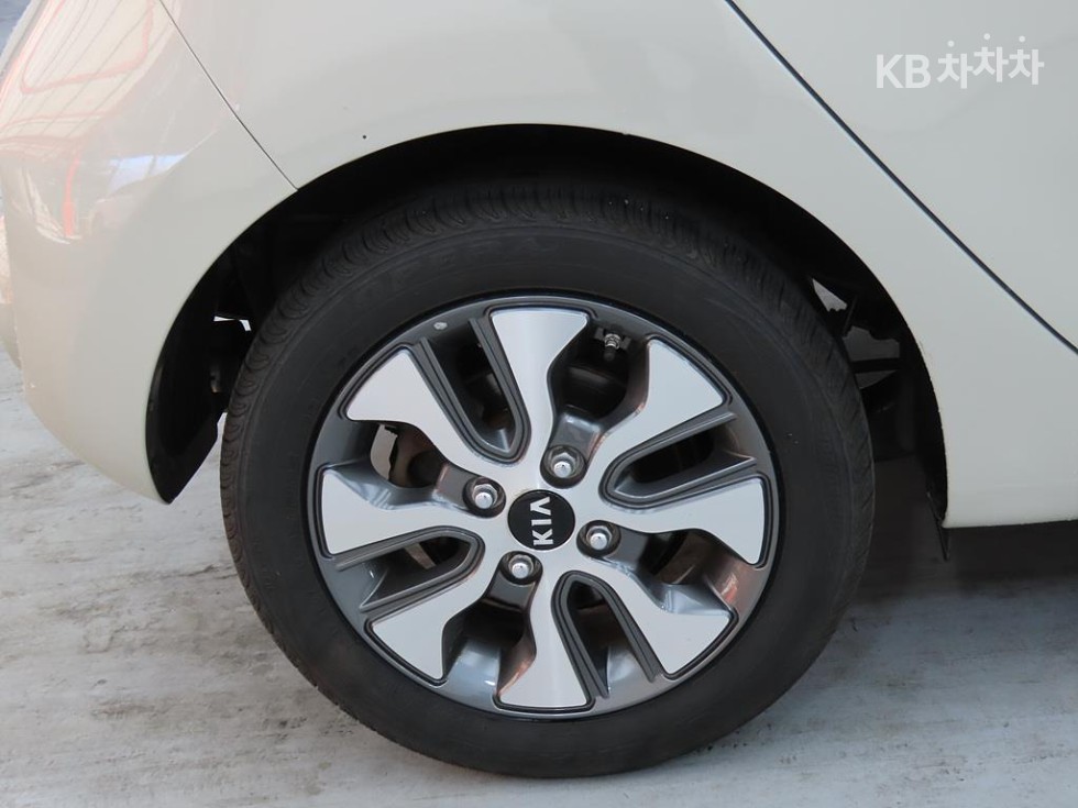2016 - kia morning