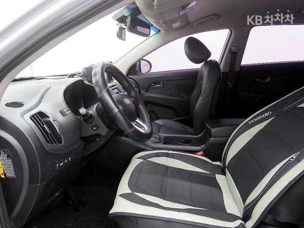 2012 - kia sportage
