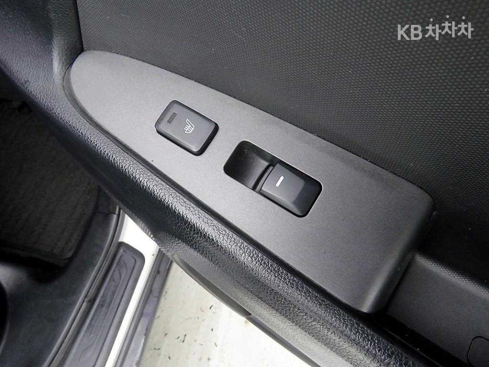 2012 - kia sportage