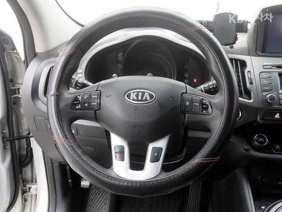 2012 - kia sportage