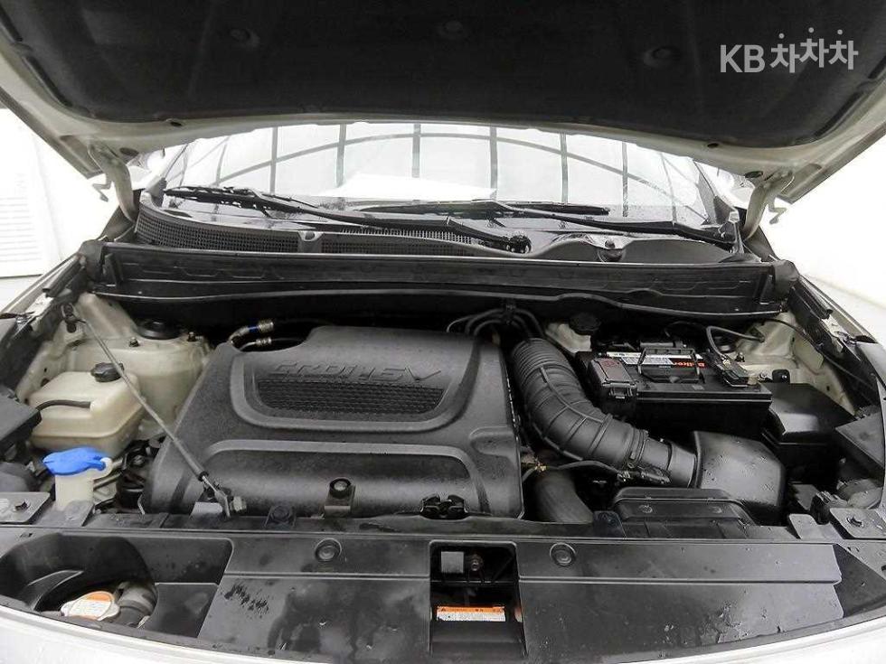 2012 - kia sportage