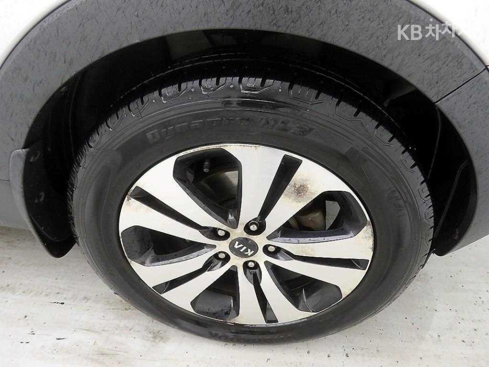 2012 - kia sportage