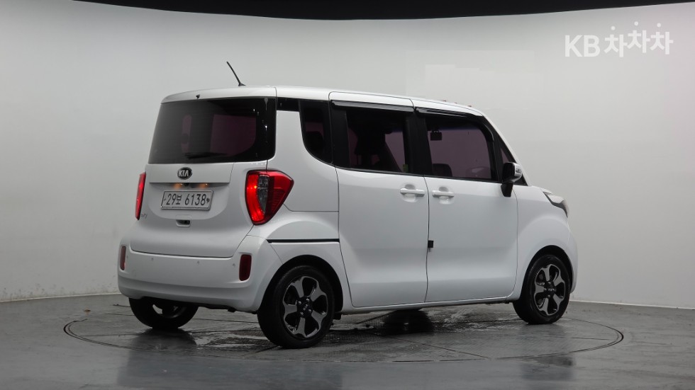 2013 - kia ray
