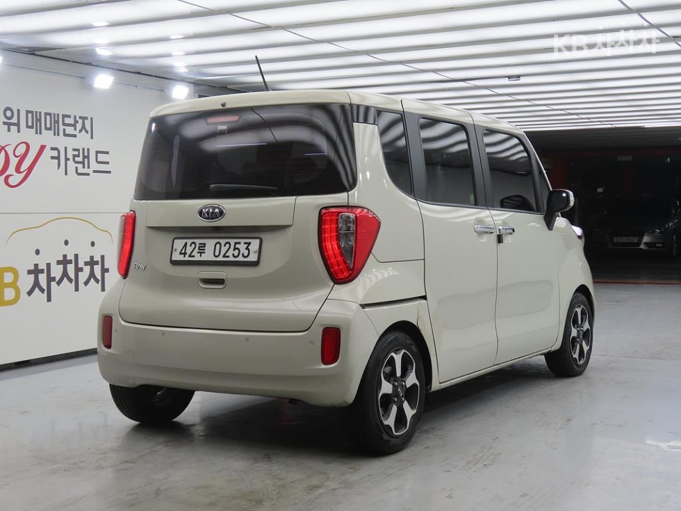 2012 - kia ray