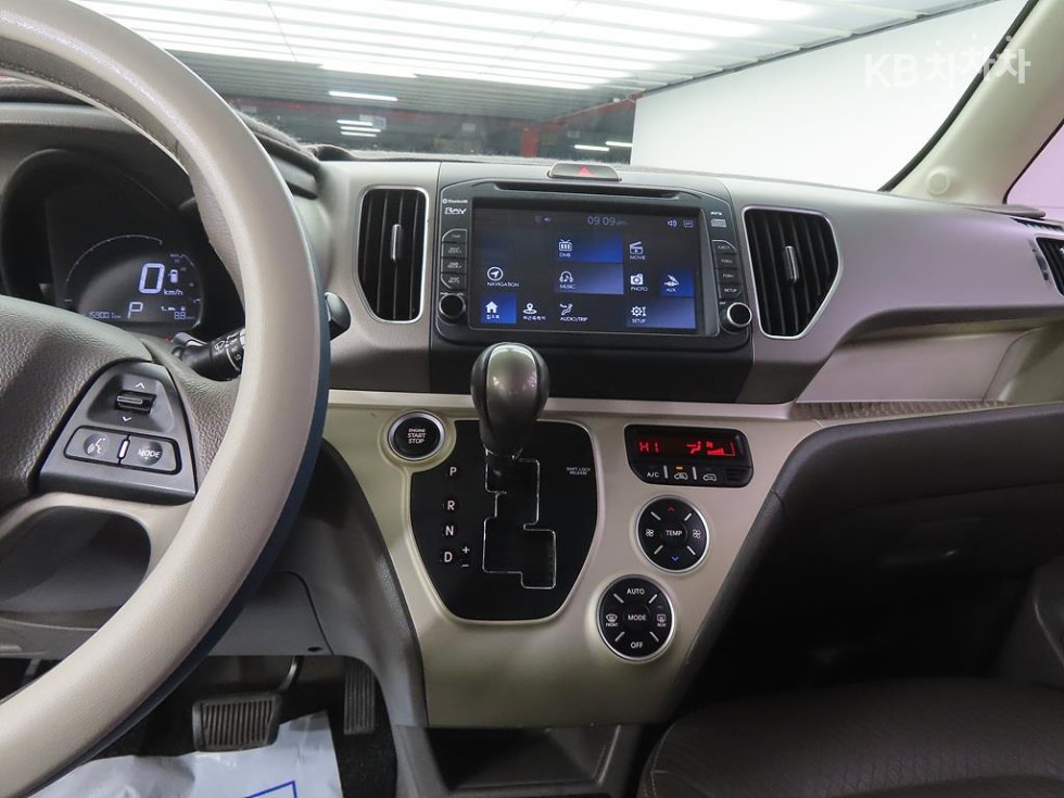 2012 - kia ray
