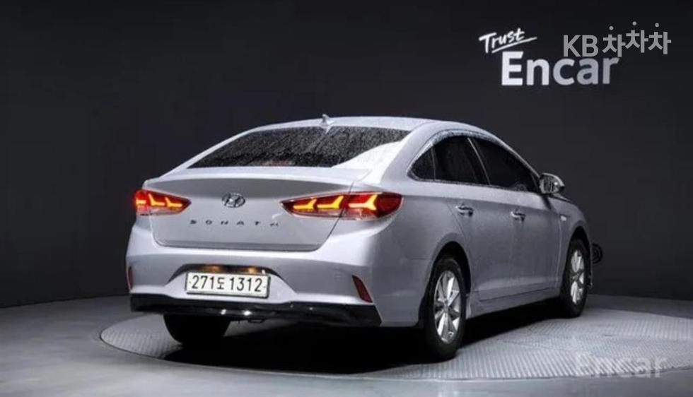 Hyundai Sonata — miniaturë 2