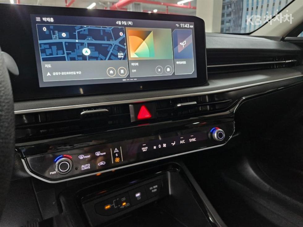 2024 - kia k5
