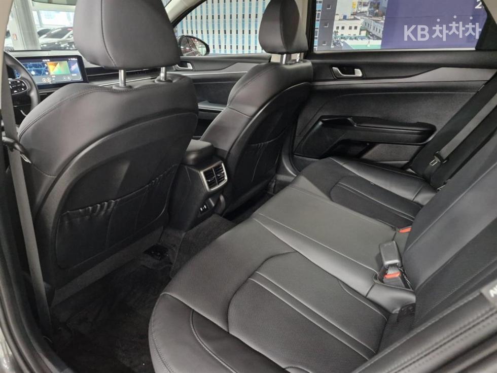 2024 - kia k5