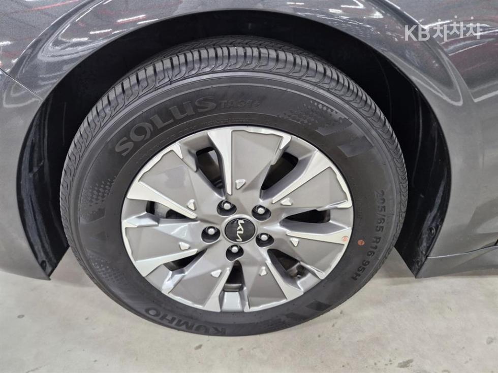 2024 - kia k5