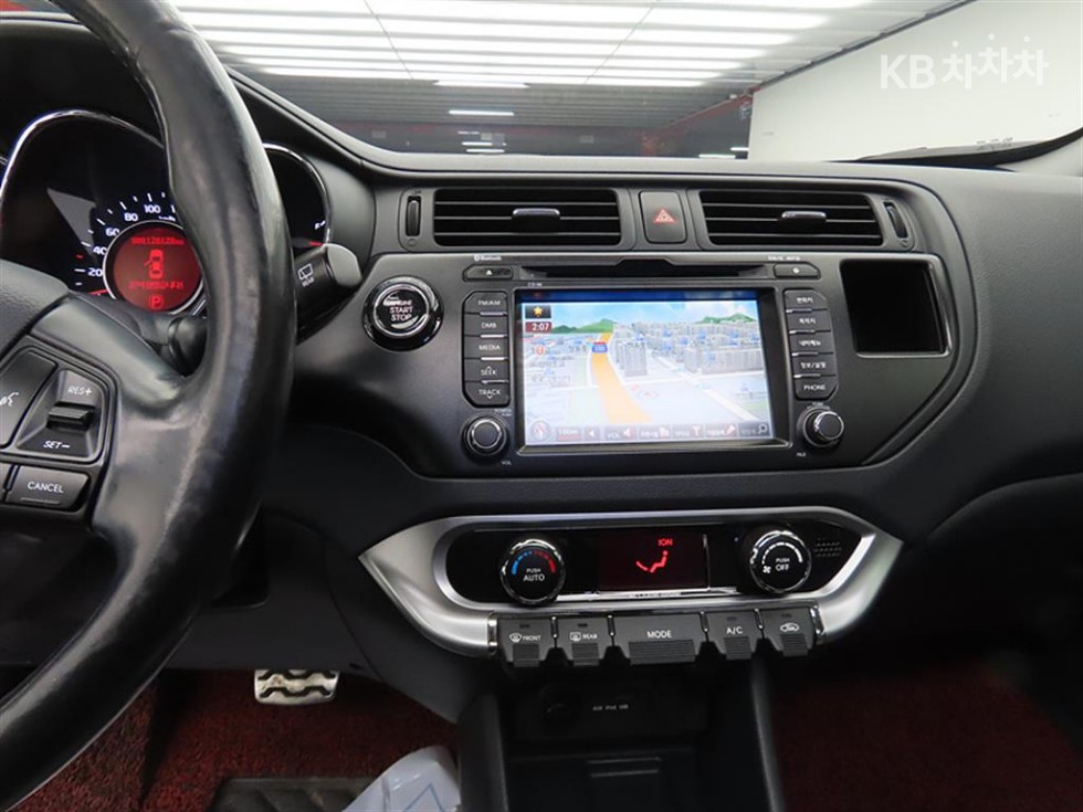 2014 - kia pride