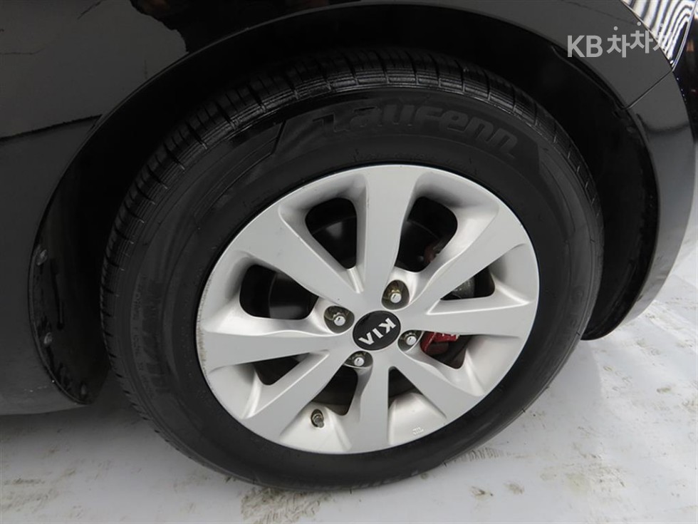 2014 - kia pride