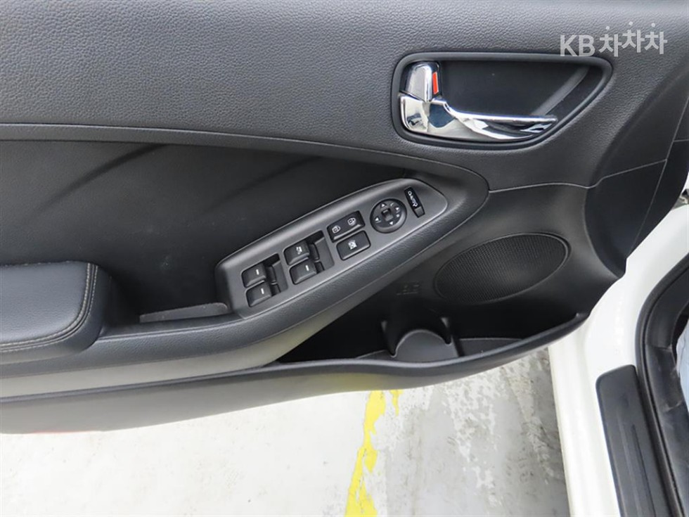 2013 - kia k3