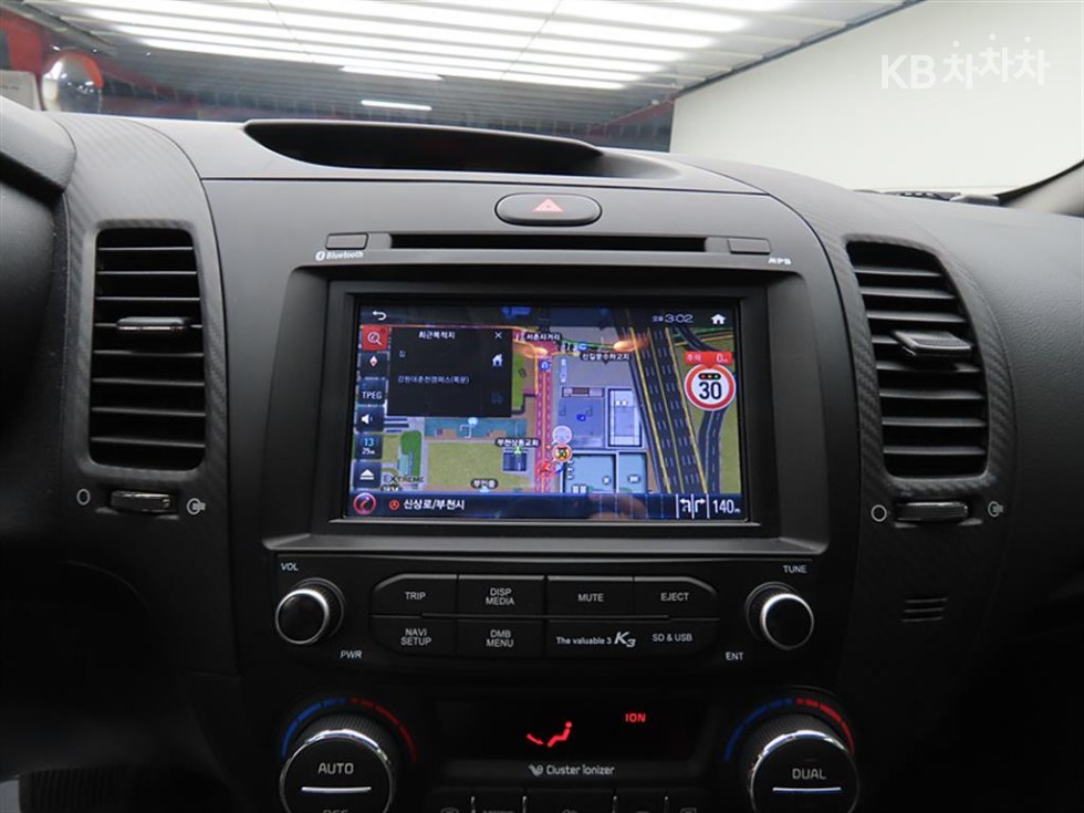 2013 - kia k3