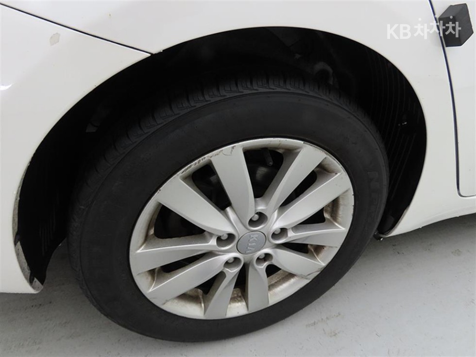 2013 - kia k3