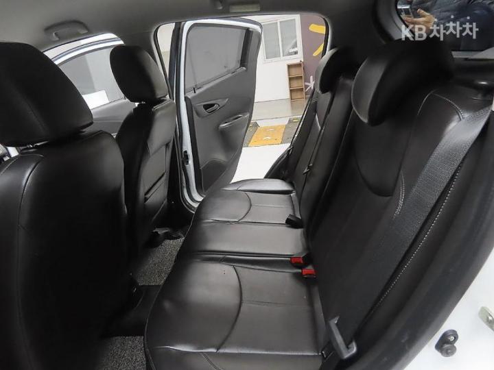 Chevrolet Spark The Next LT 10