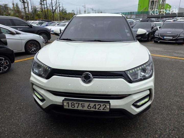 KG Mobility (Ssangyong) Tivoli Armor 1.6 Gasoline Gear Plus 2WD