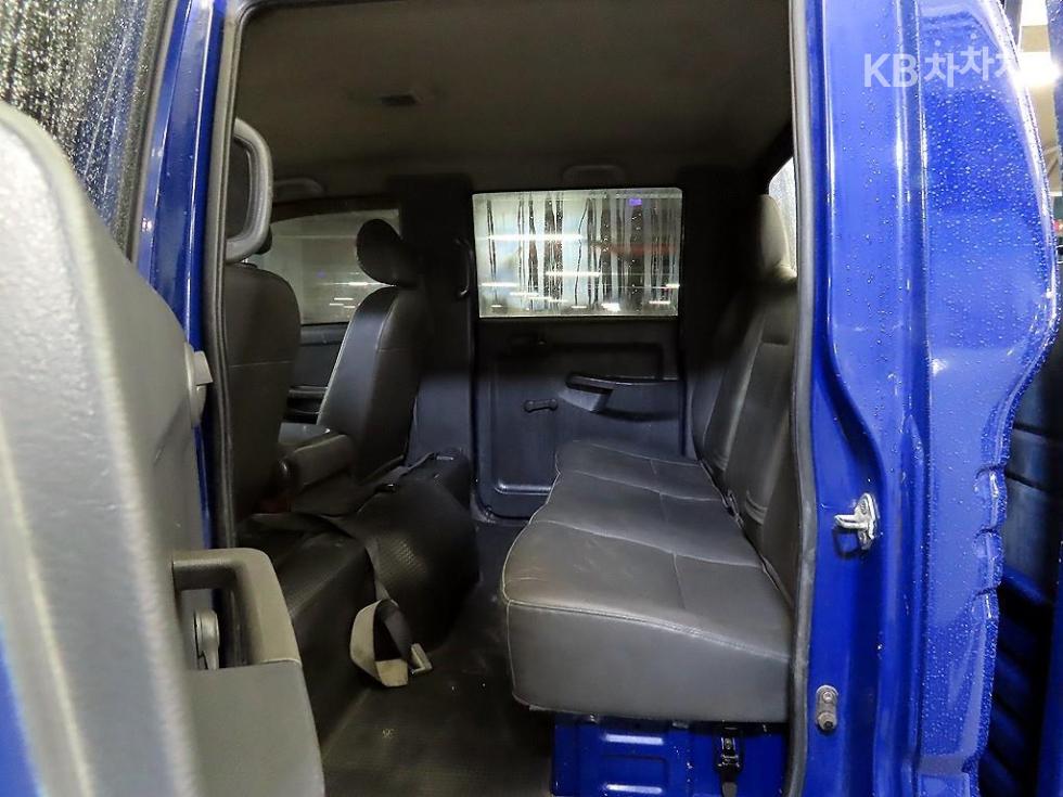 2014 - kia bongo iii