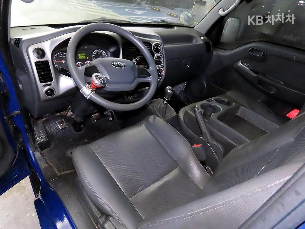 2014 - kia bongo iii