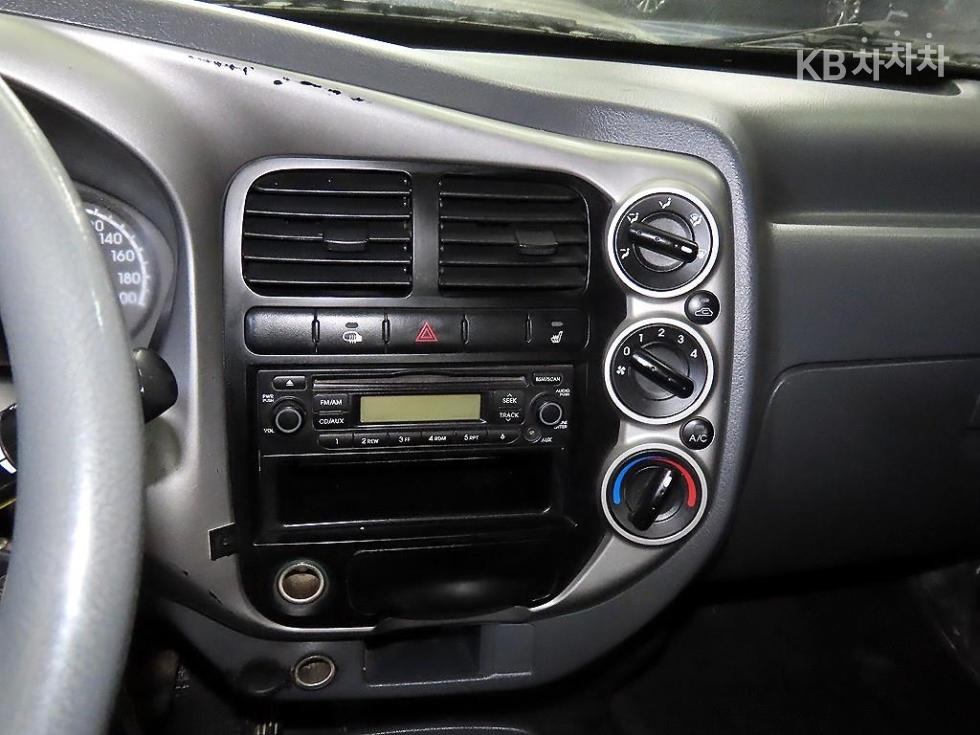 2014 - kia bongo iii