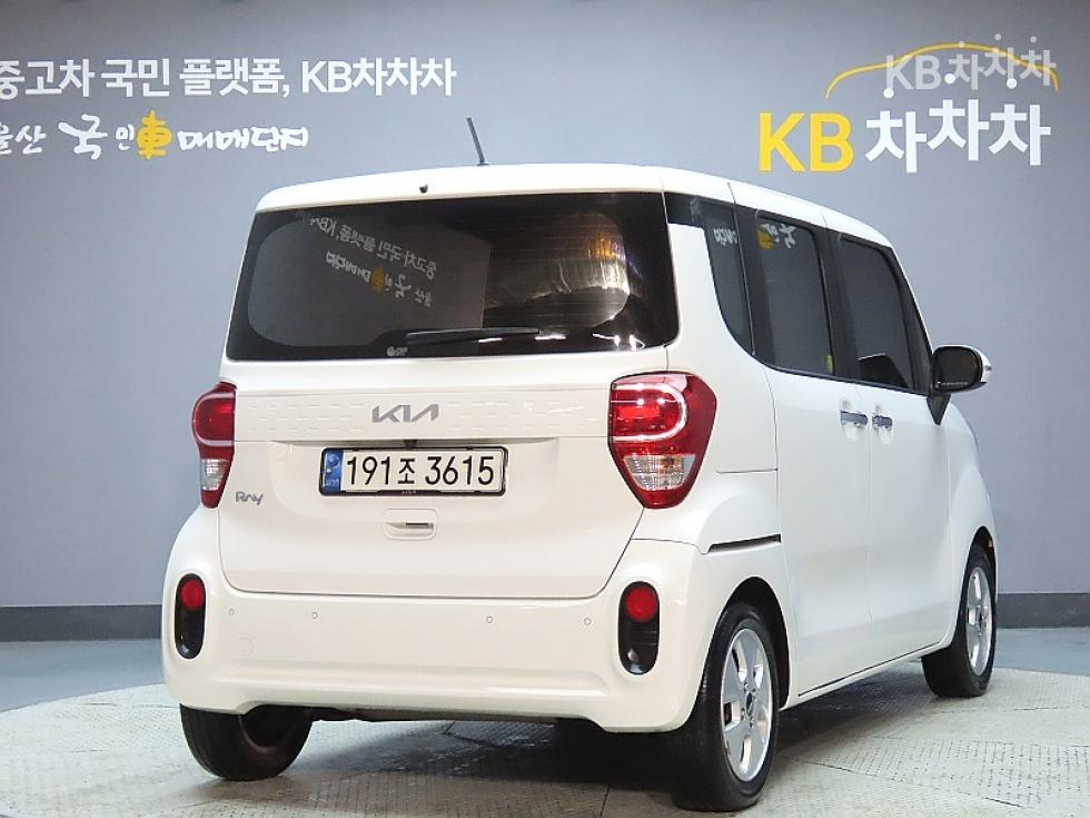2022 - kia ray