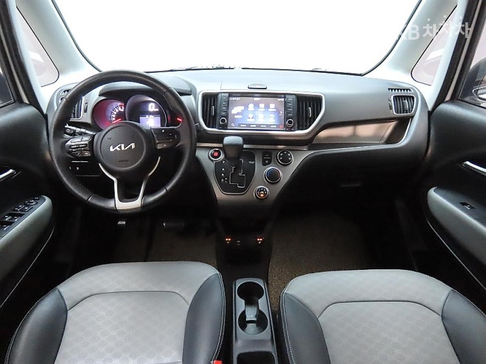 2022 - kia ray