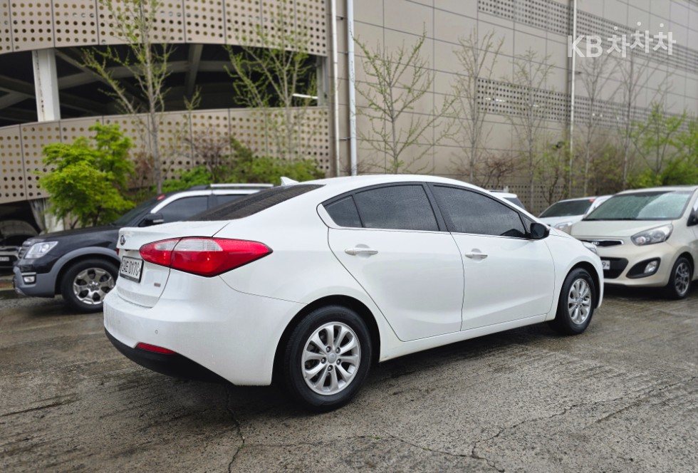 2013 - kia k3