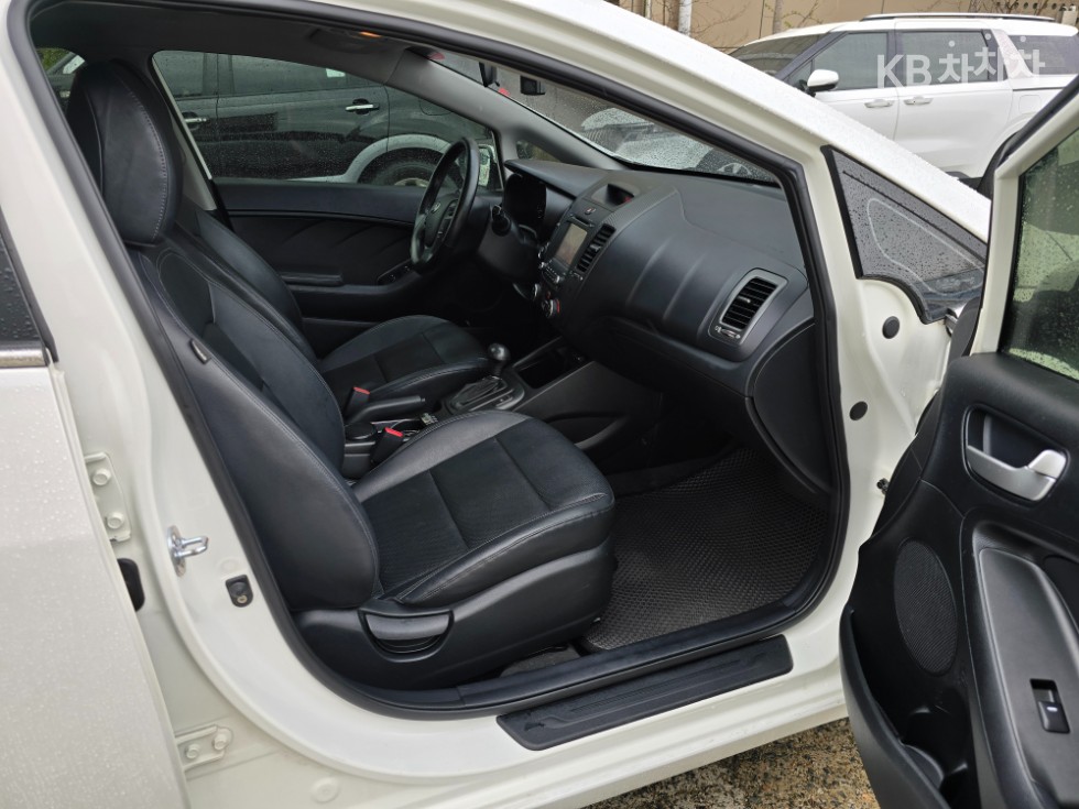 2013 - kia k3