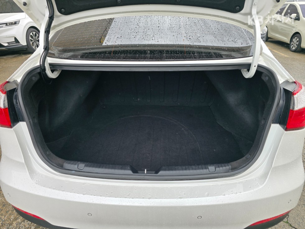2013 - kia k3