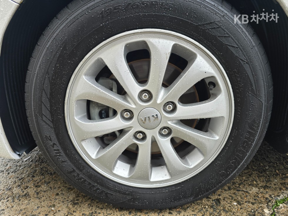 2013 - kia k3