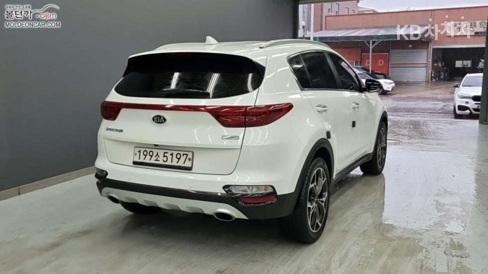 2019 - kia sportage