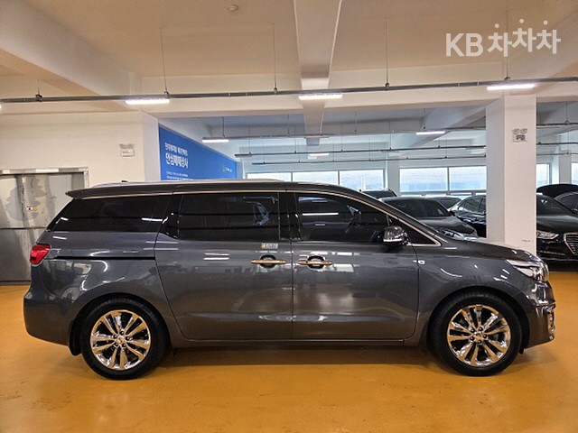 2016 - kia carnival