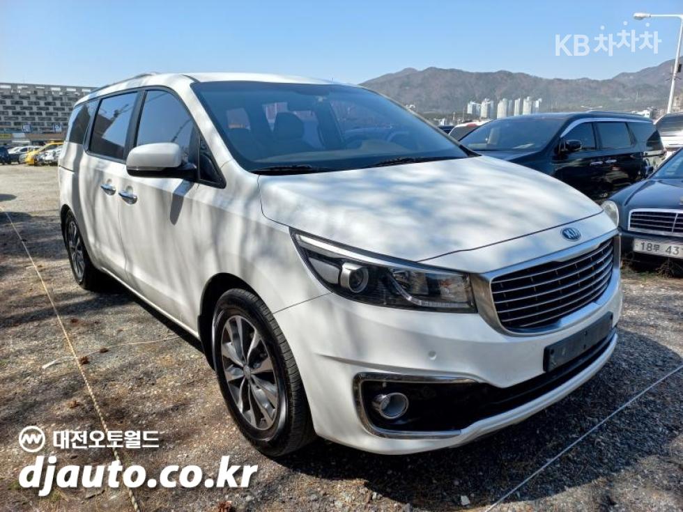 2016 - kia carnival