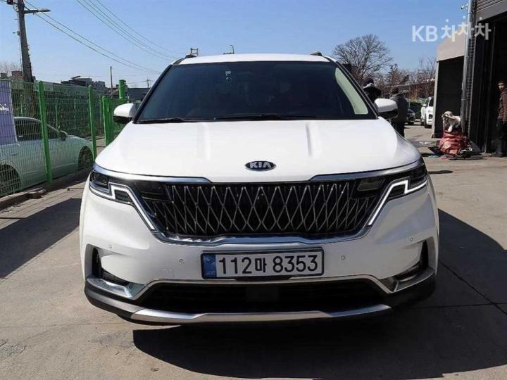 Kia Carnival G3.5 GDI Noblesse