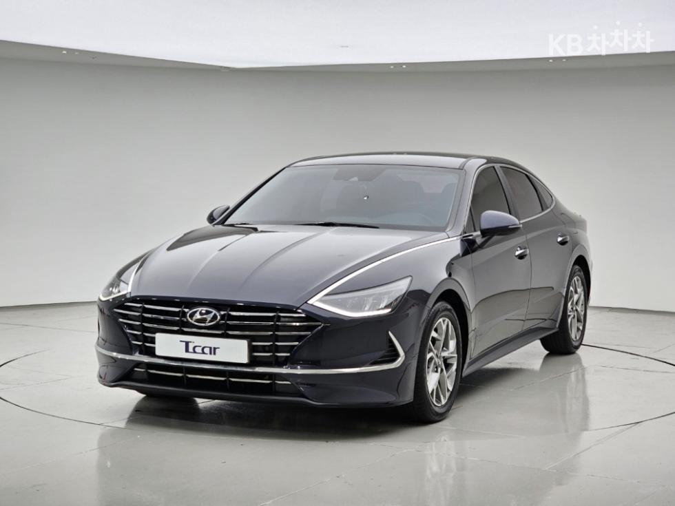 Hyundai 쏘나타 (DN8) 2.0 프리미엄 패밀리 - фото 1