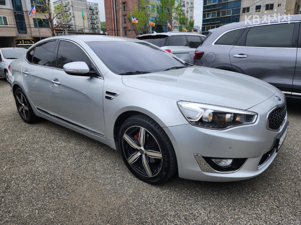 Kia K7 — miniaturë 2