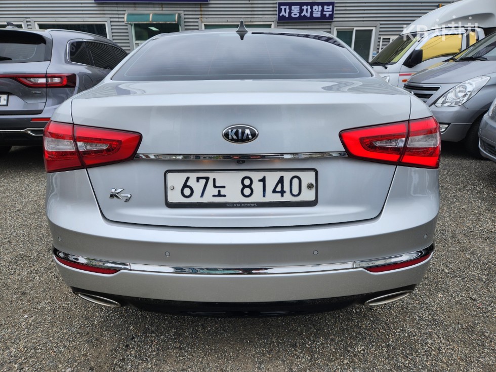Kia K7 — miniaturë 3