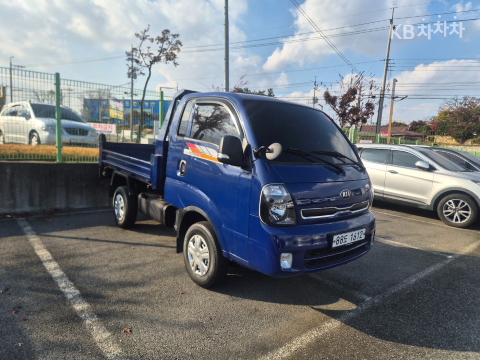 2019 - kia bongo iii