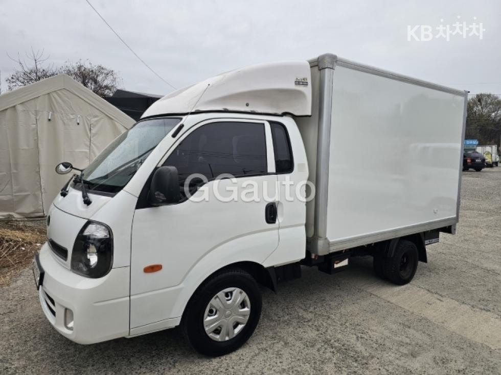 2018 - kia bongo iii