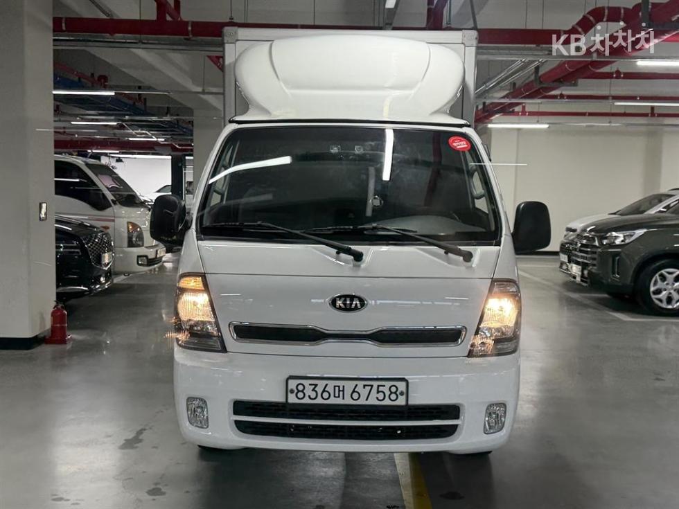 2022 - kia bongo iii