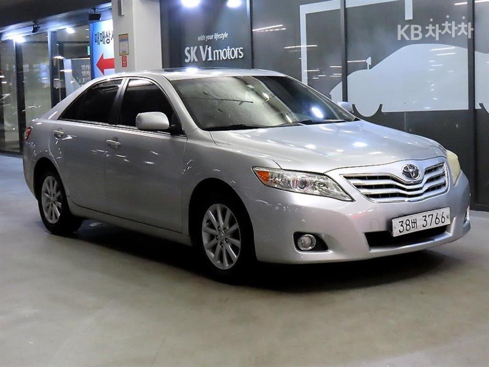 2010 toyota camry