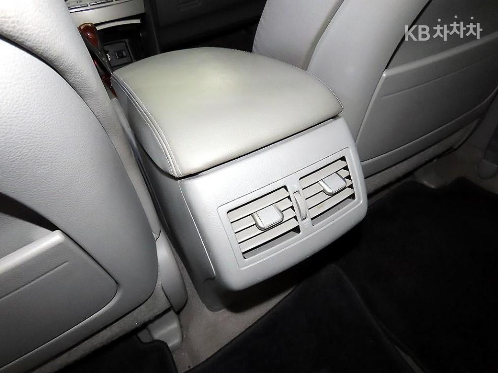 2010 - toyota camry