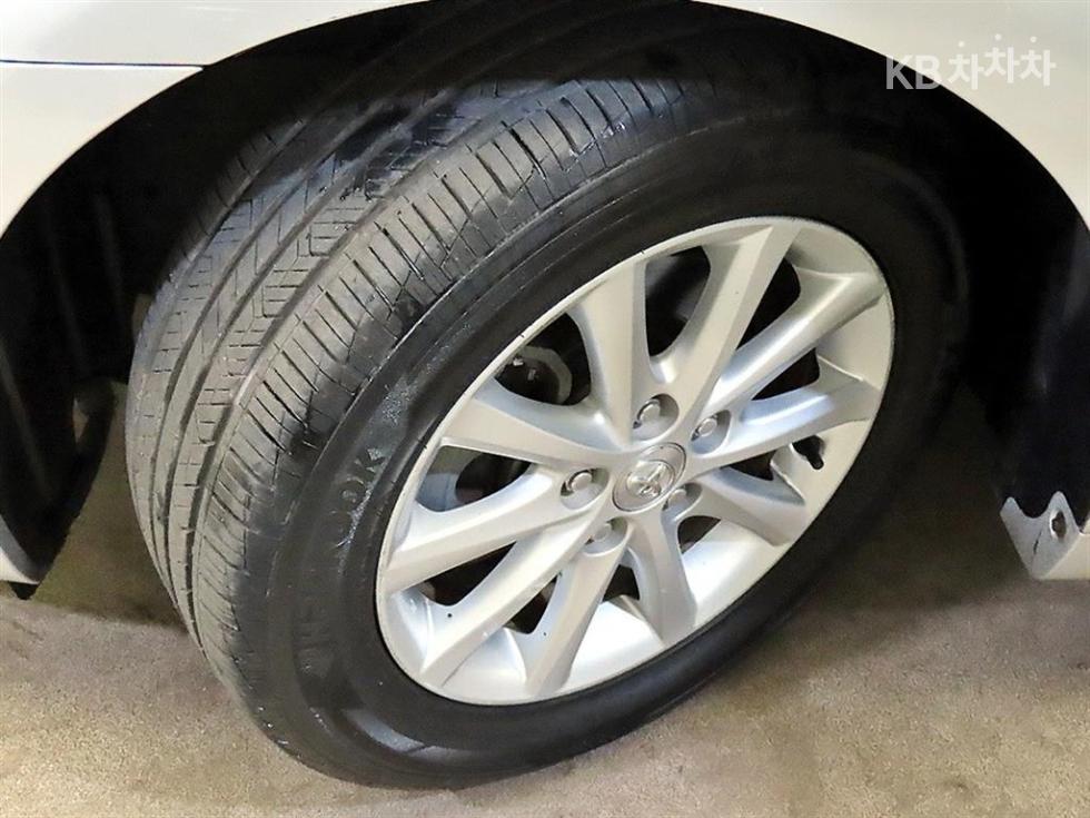2010 - toyota camry