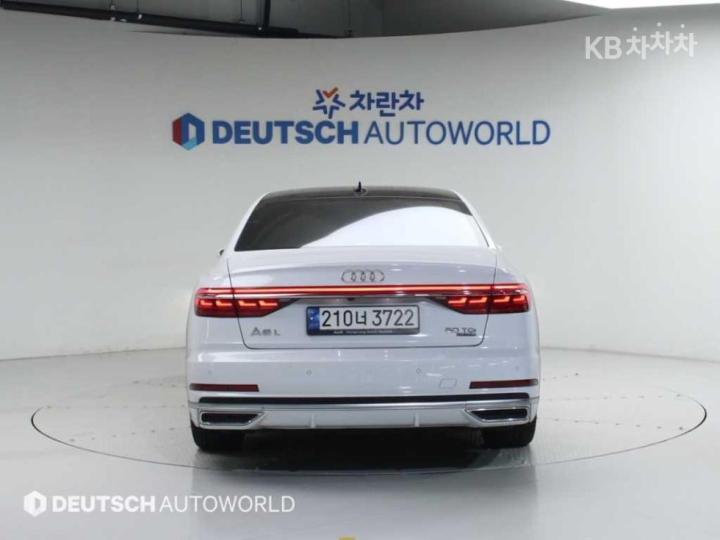 Audi A8 D5 50 TDI Quattro LWB — фото 4