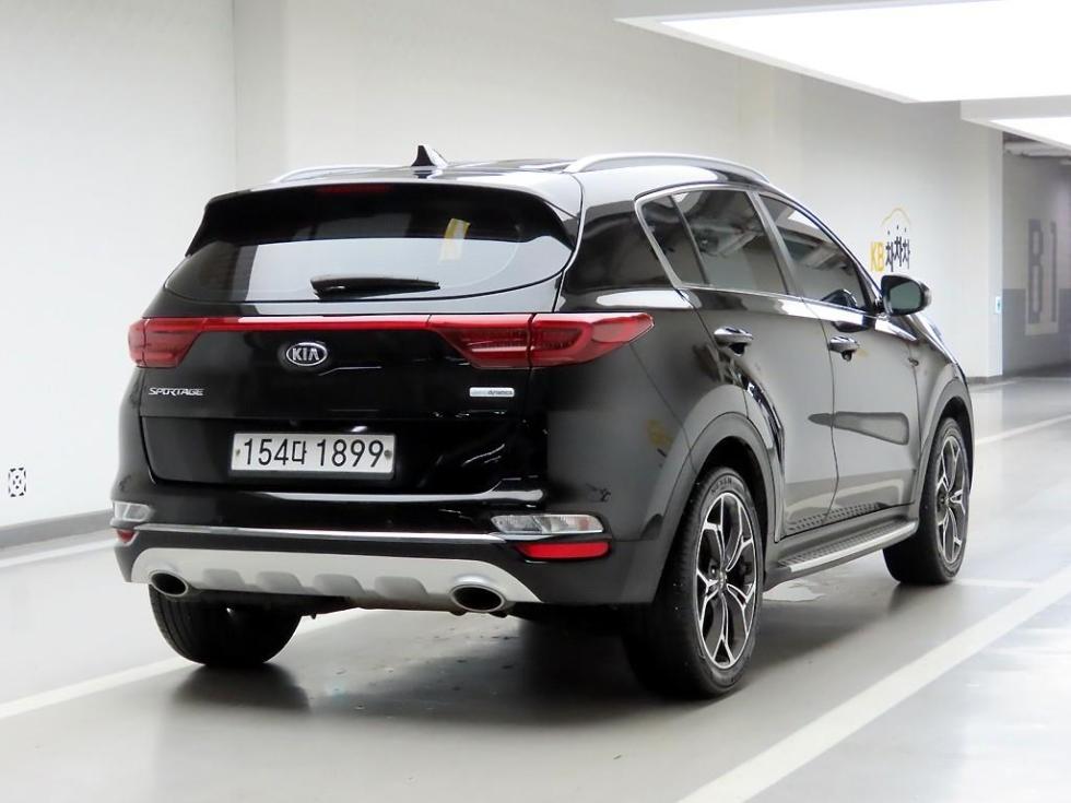2020 - kia sportage